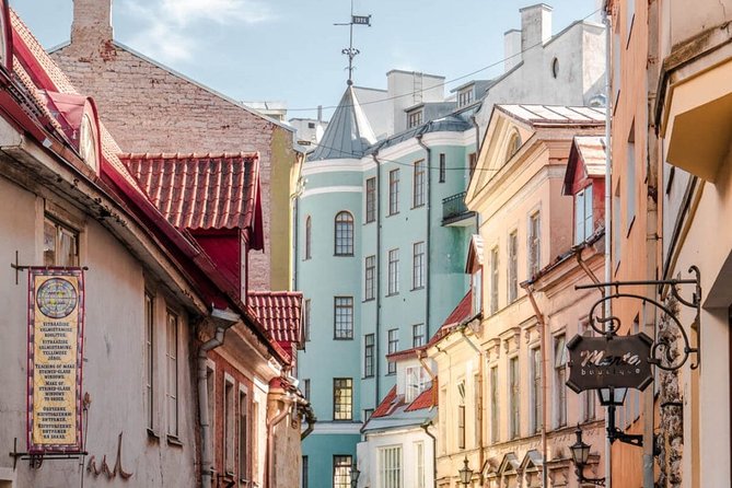8-Day Tour Estonia, Lithuania, Latvia: Tallinn, Riga, Vilnius - Day 1 in Tallinn: airport pickup, then Old Town on your own clock