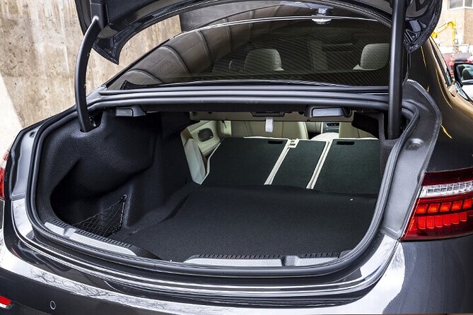 Arrival Transfer from Tallinn Airport or Port to Tallinn by Sedan - Luggage Rules: The One Part That Can Add Fees