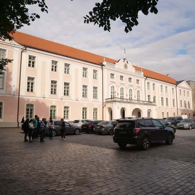 Audio Tour of the Toompea Hill (Cathedral Hill) in Tallinn - Why Toompea Hill feels like the heart of Tallinn