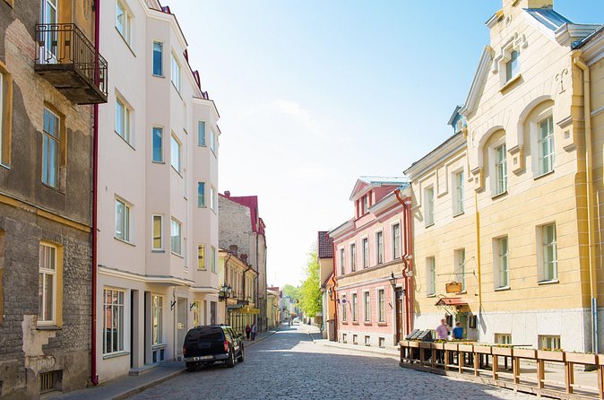 Best of Tallinn Private Tour - Stop 2: St Mary’s Cathedral for a quick reset