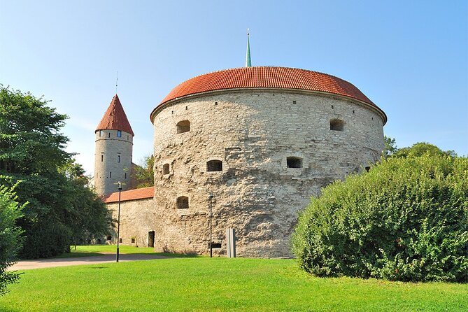 Best of Tallinn Private Tour - Stop 4: St. Olaf’s Church, where you may pay to go in