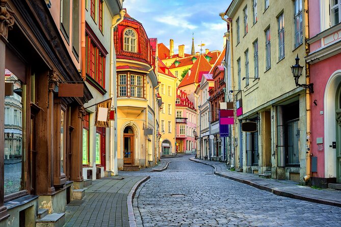 Best Tallinn Shore Excursion from Cruise Port - From the Cruise Terminal to Toompea Castle, the City Starts on the Hill