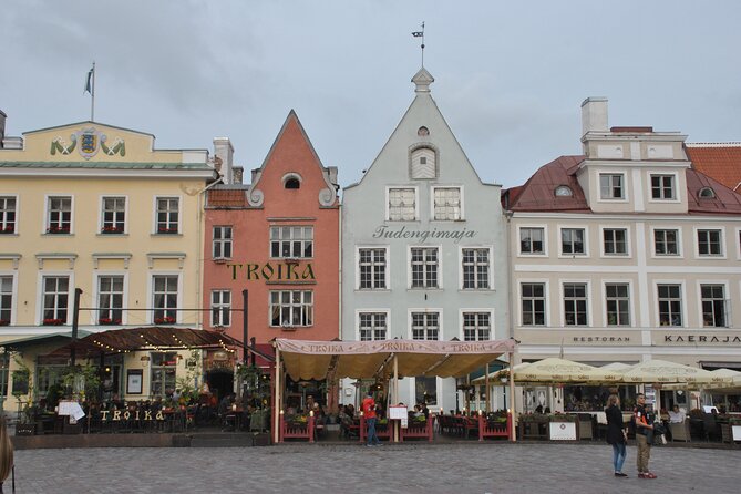 CITY QUEST TALLINN: unlock the mysteries of this city! - Stop 2: Tallinn Town Wall, turning a landmark into a route