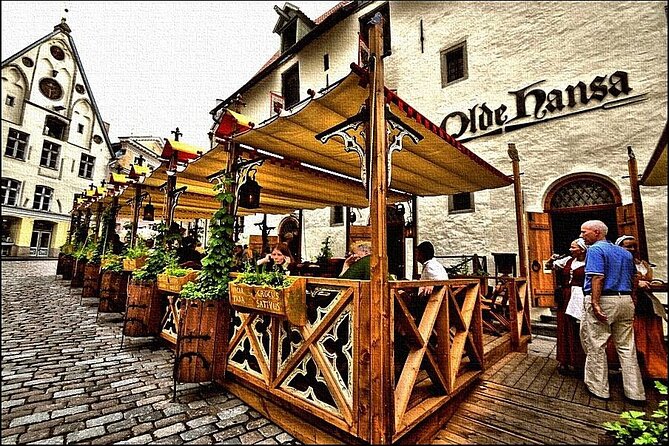 City tour and craft beers and cheeses at the local market - Raekoja plats start: getting oriented in the heart of Old Town
