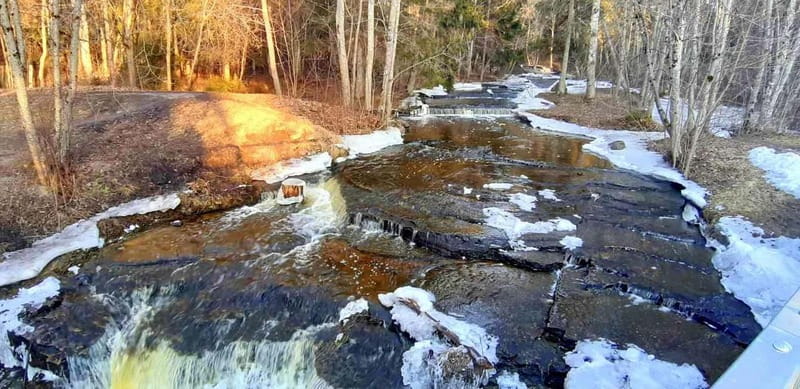 Discover Estonia-car tour from Tallinn to Keila-Joa Waterfal - Türisalu Cliff: Coastal Views That Reward the Steps