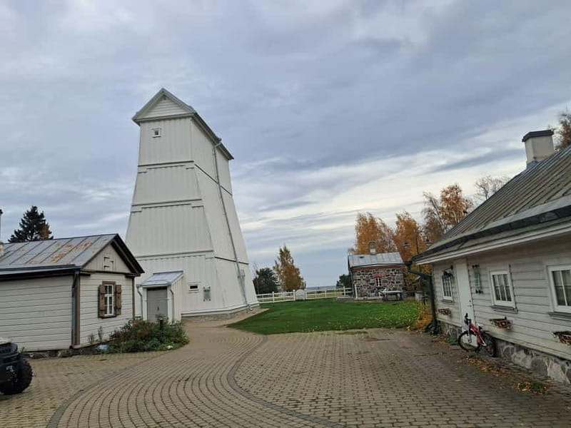 Discover Estonia-car tour from Tallinn to Keila-Joa Waterfal - Your Local Guide and the Printed Materials: How the Tour Stays Easy