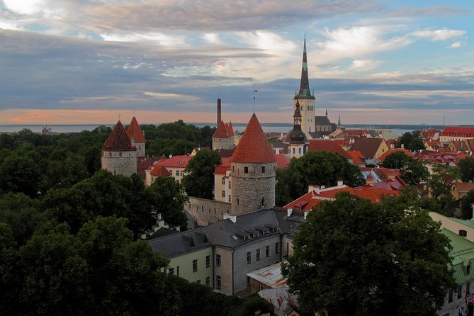 Discover Terrific Tallinn: Self-Guided Audio Tour - Why this self-guided Tallinn audio route works in Old Town