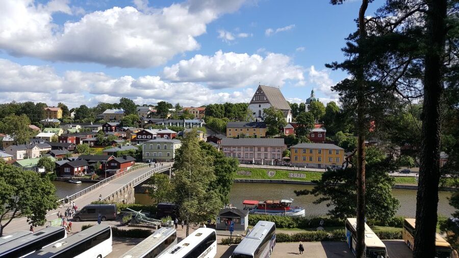 From Helsinki: Porvoo Guided Day Trip with Transportation - Porvoo Old Town: Wooden Streets and a Medieval Pattern You Can Feel