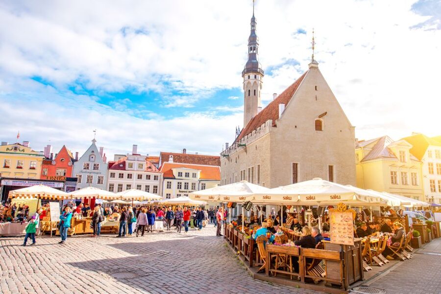 From Helsinki: Tallinn Guided Full-Day Tour by Ferry - Transfer Back to Old Town, Then Free Time to Do Your Own Thing
