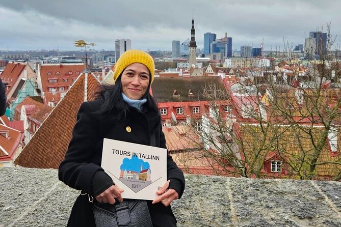 Guided Old Town Tallinn Historical Walking Tour - Toompea Castle area and Alexander Nevsky Cathedral: power, parliament, and big symbolism