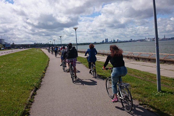 Tallinn Bike Tour from Tallinn Cruise Port - Starting at Logi tn 4-2, right by the cruise port