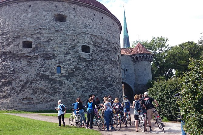 Tallinn Bike Tour from Tallinn Cruise Port - Russalka monument, a quick waterfront pause