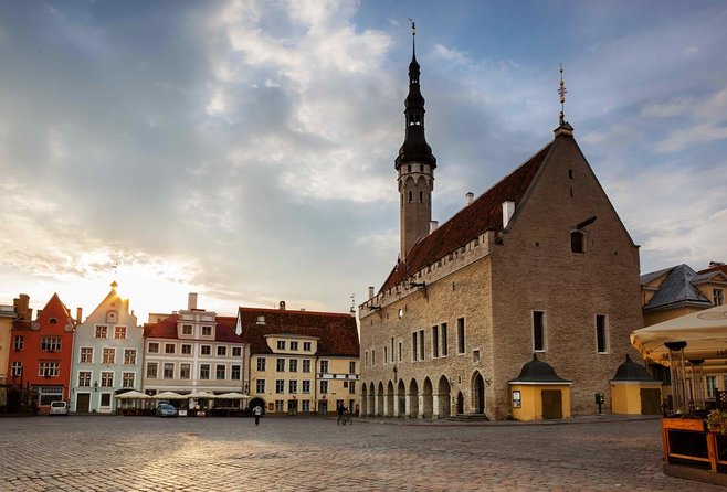 Tallinn Day Tour from Helsinki (Ferry Tickets+ Guiding+ Own Time) - Key things I’d watch for before you go