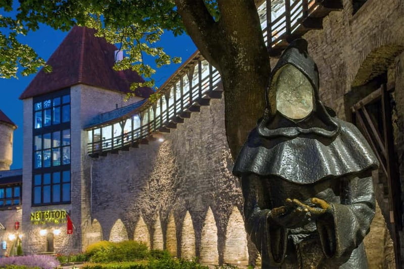 Tallinn: Guided Old Town Historical Walking Tour - A 2-hour Old Town route that actually makes Tallinn make sense