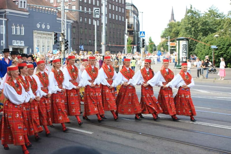 Tallinn: Highlights Shore Excursion with Return Transfer - Key points to know before you go
