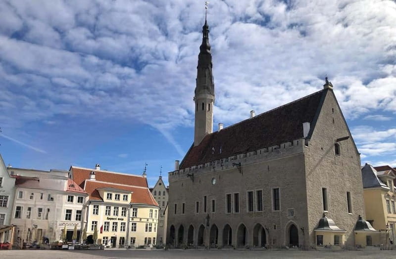 Tallinn: Medieval Walking Tour - Pace, group size, and what this costs you in real terms