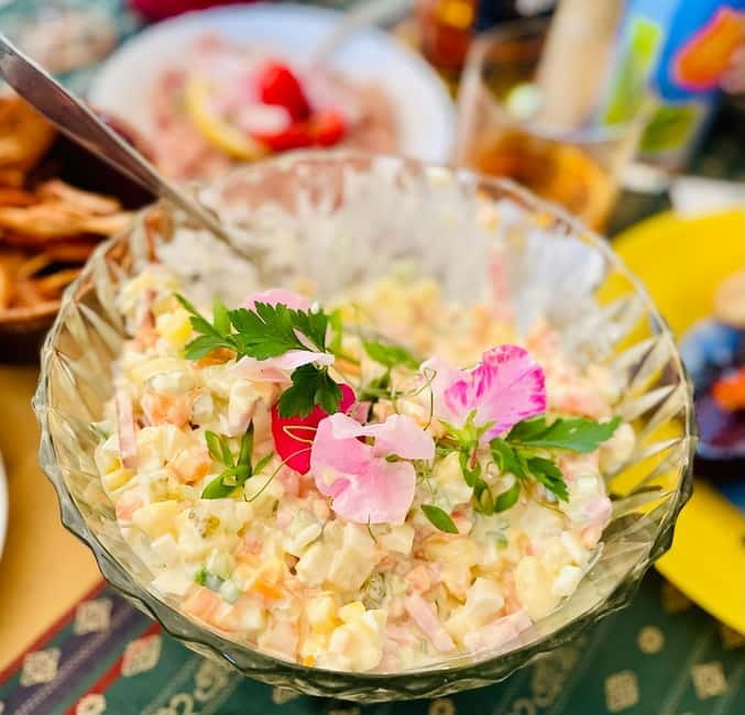 Tallinn old town: Estonian Cuisine Cooking Class - Meeting Tore Toit and getting into the kitchen mode