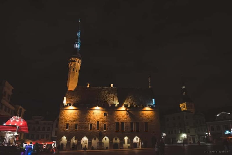 Tallinn: Old Town Ghost Tour - The Town Wall experience: 500 years of stone with ghost-tower lore