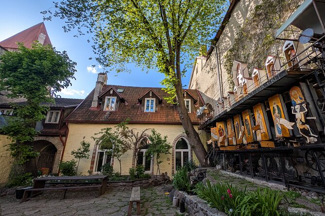 Tallinn Old Town Personalized Private Walking Tour Experience - Town Walls and Fortifications: The Walk That Explains Fortress Thinking