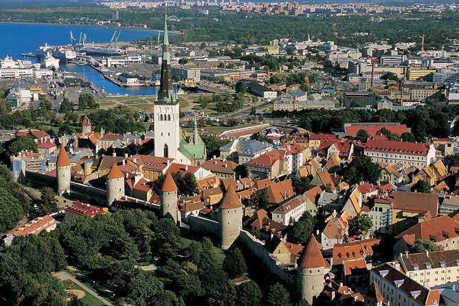 Tallinn Old Town Walking Tour - Where the tour starts, and how to plan your timing