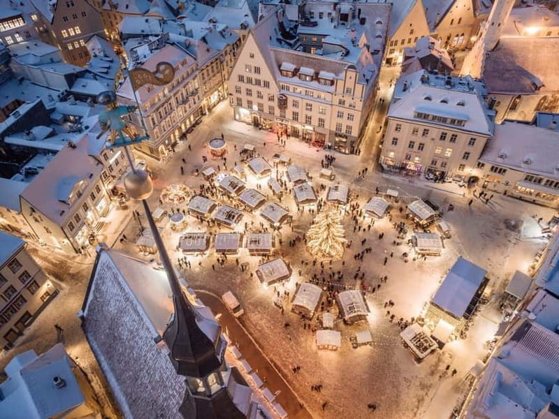 Tallinn: Private Walking in Old Town - Viru Gate: the Old Town entrance you’ll keep seeing in your photos