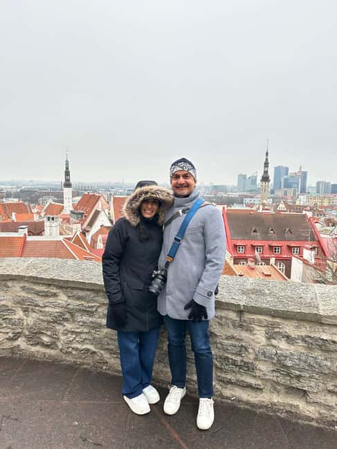 Tallinn: Private Walking Tour with a Local - Tallinn through a Local’s Eyes, from courtyards to street art